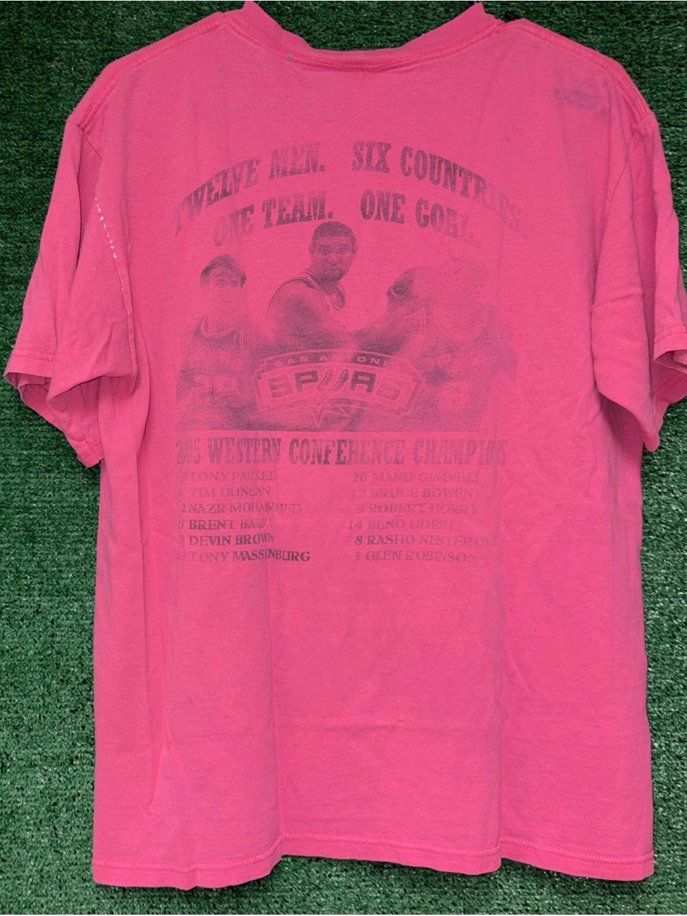 San Antonio Spurs Vintage Y2K DISTRESSED Pink 2005 Champs Parking Lot Shirt M - Picture 3 of 6